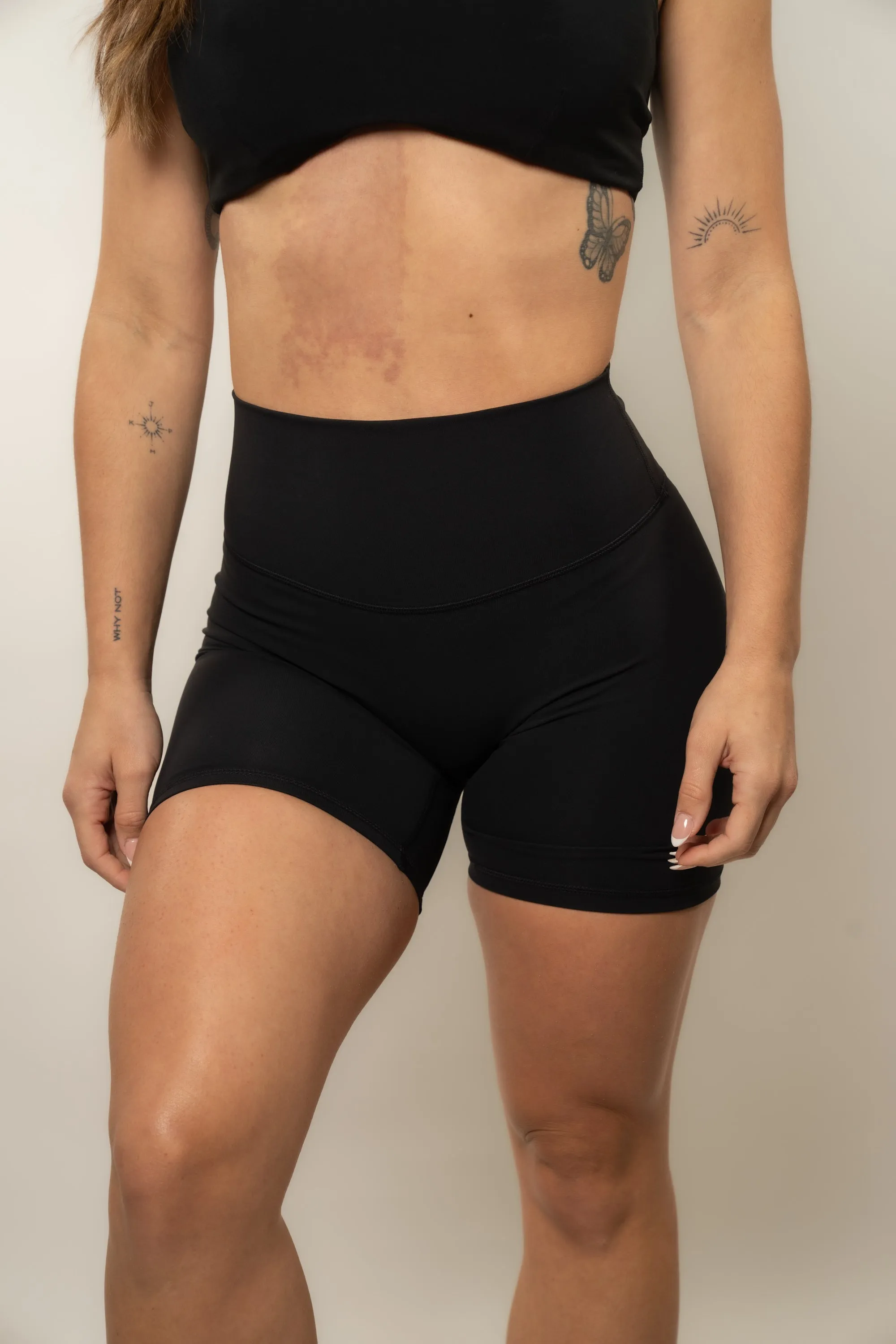 6" Effortless Classic Shorts - Black