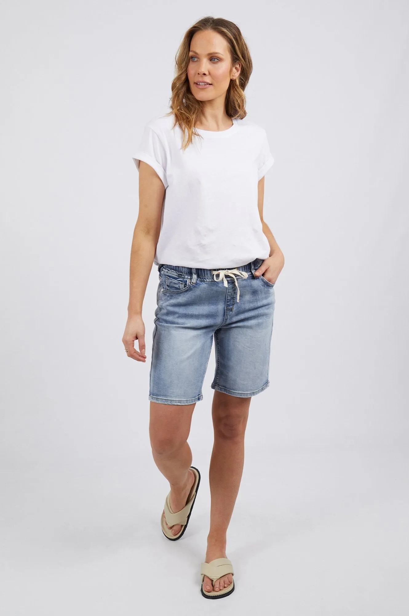 Foxwood Gabby Bermuda Short - Mid Denim Blue