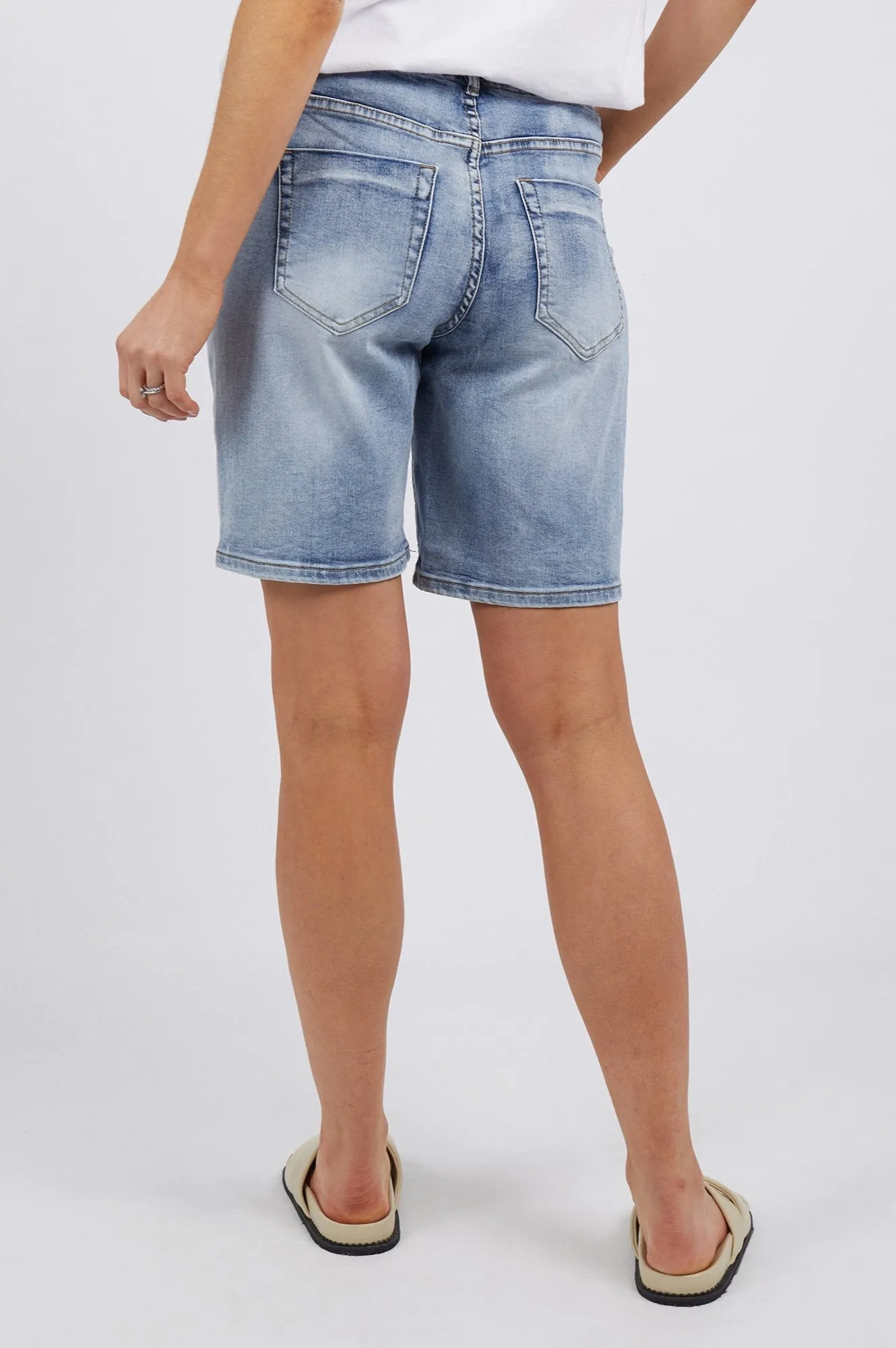 Foxwood Gabby Bermuda Short - Mid Denim Blue