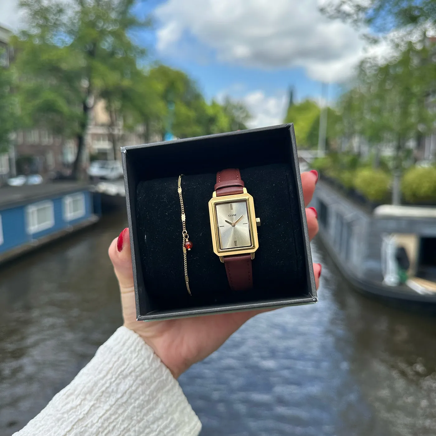 Gift Box Fluette Leather Watch and Chain Bracelet, Gold Colour