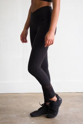 Legendary LuxWaist Legging in Black ContourFlex™