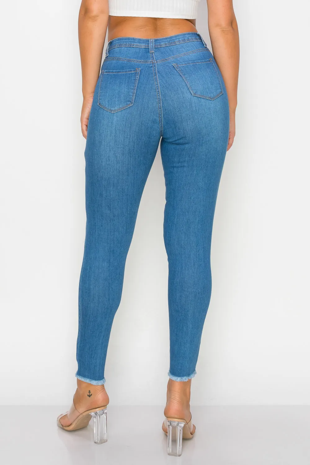 LO-162A Say Yes To Distress Ankle Jeans