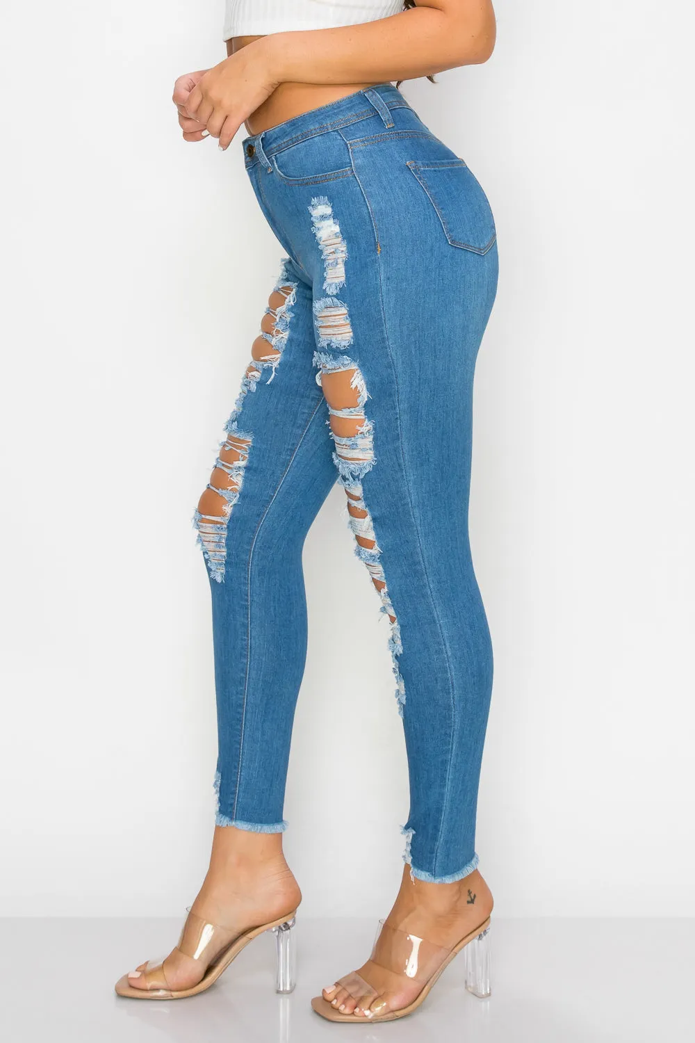 LO-162A Say Yes To Distress Ankle Jeans