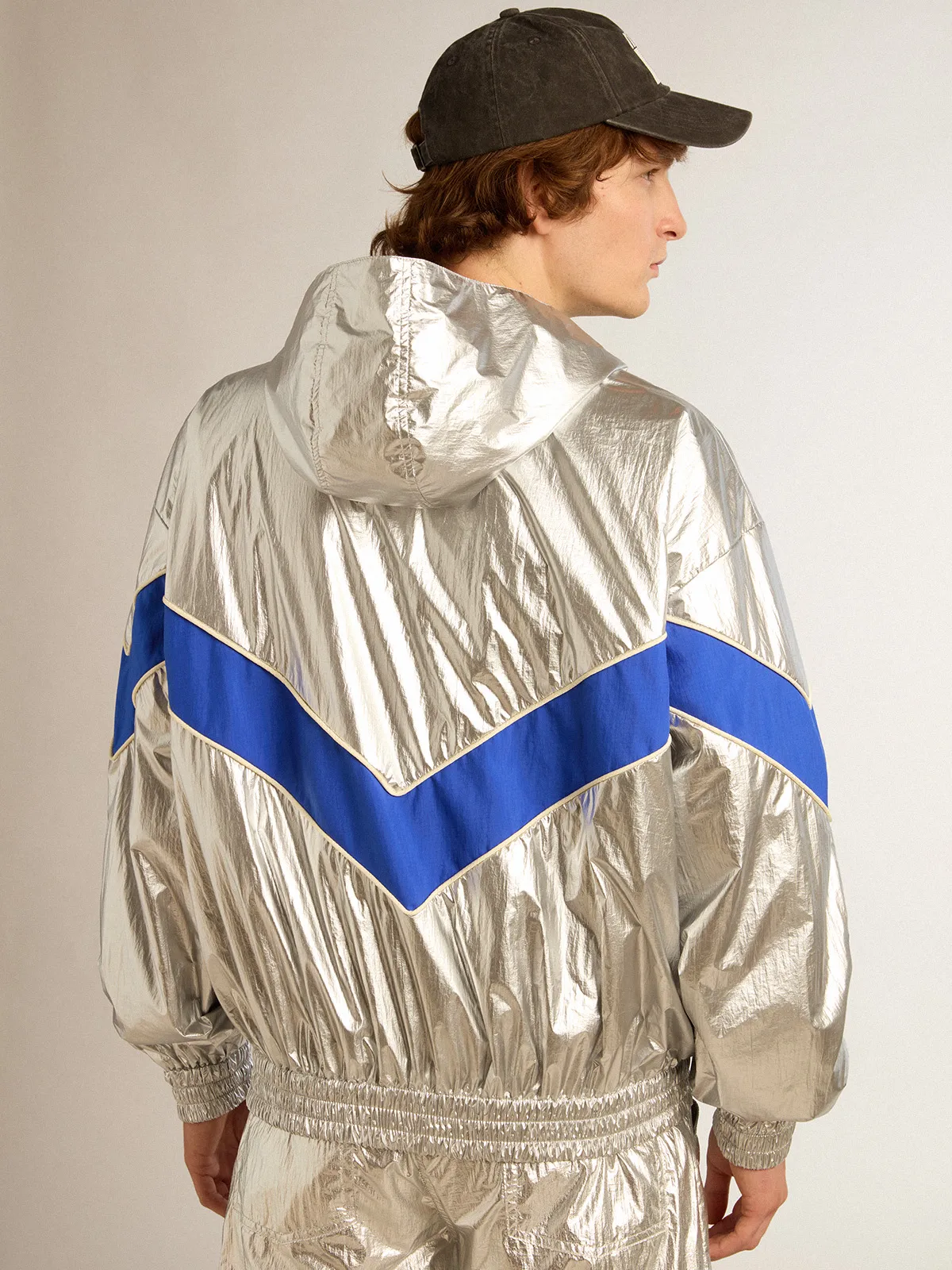 Men's windcheater in silver technical fabric