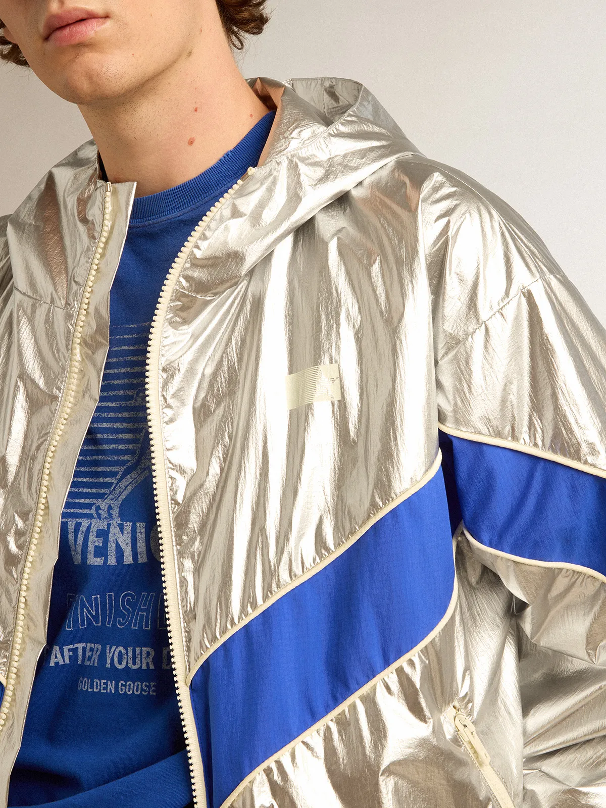 Men's windcheater in silver technical fabric