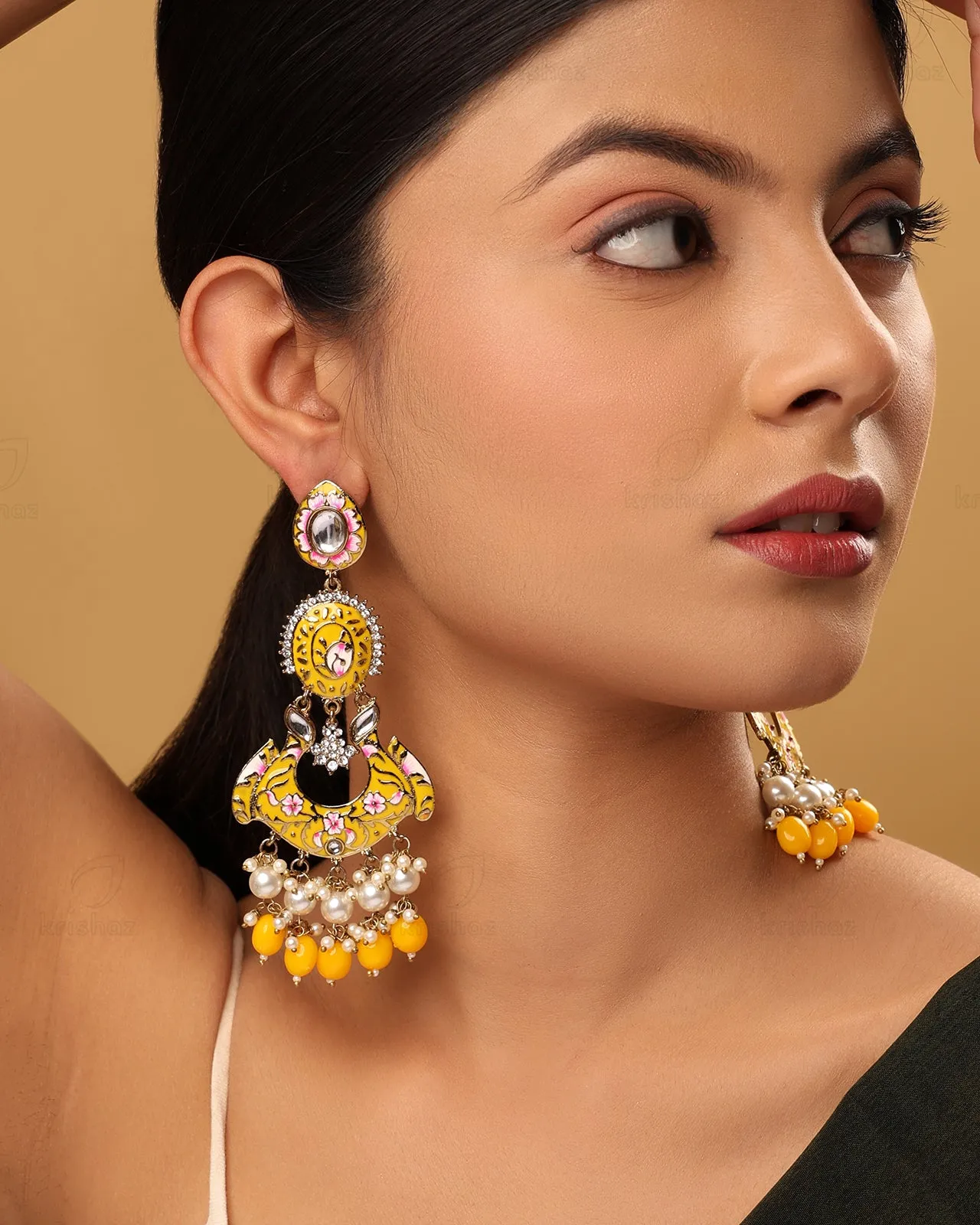 Nusrat Kundan Dangler Earrings - RANG