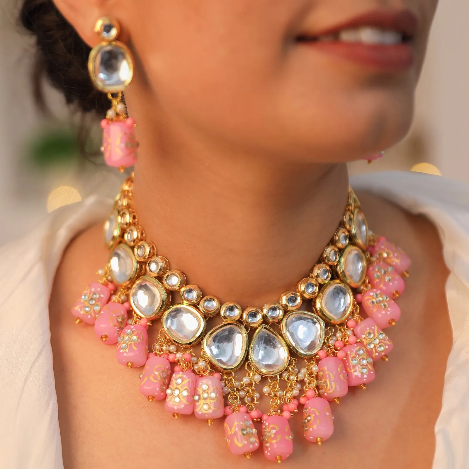 Pranavi Kundan Necklace Set